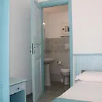 Hotel Vel Mari - On The
