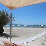 Hotel Vel Mari - On The