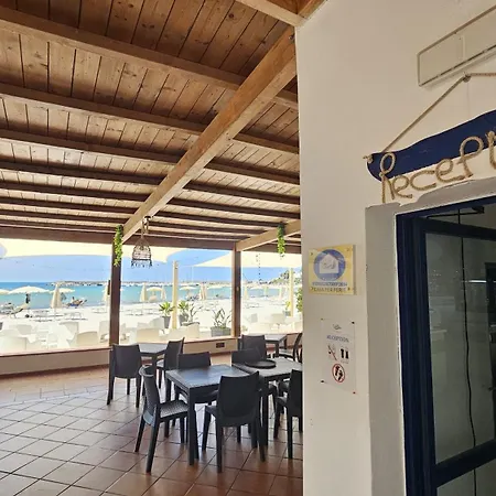 Hotel Vel Mari - On The