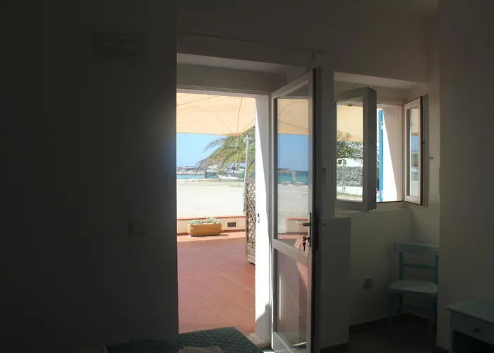 Vel Mari - On The Отель