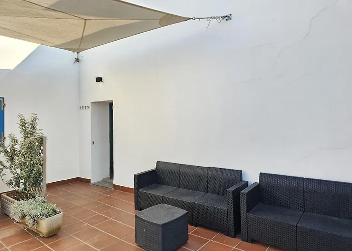 Vel Mari - On The Отель