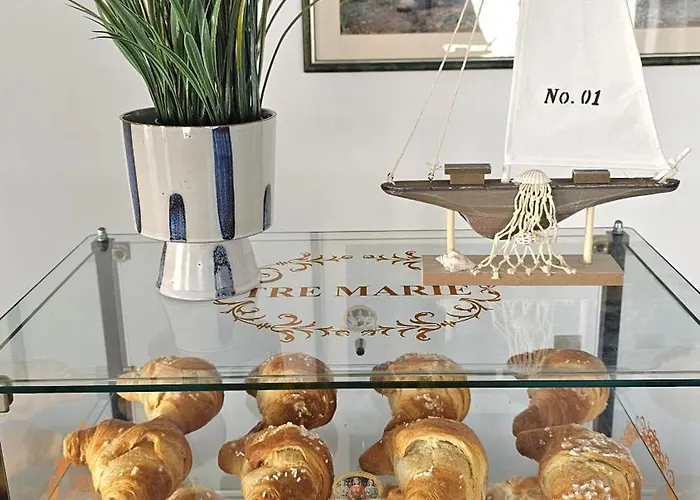 Отель Vel Mari - On The