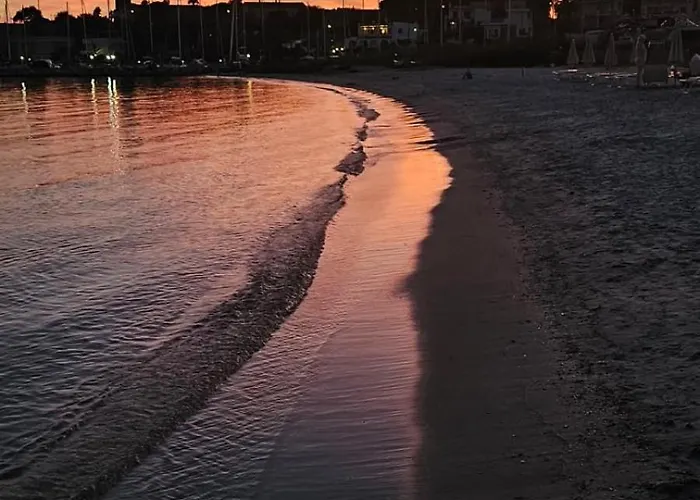 Отель Vel Mari - On The Альгеро