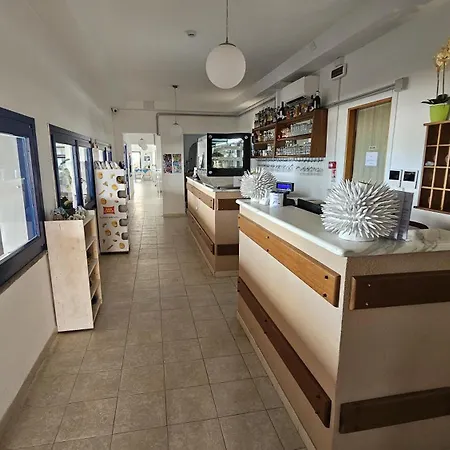 Otel Vel Mari - On The *