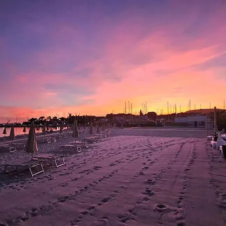 Vel Mari - On The * Alghero